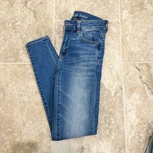 American Eagle Hi-Rise Jegging